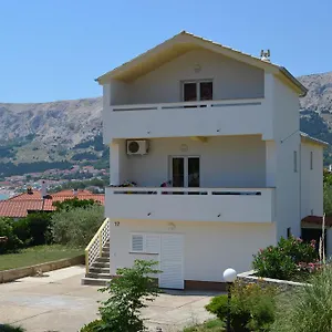 Ivana Appartamento Baška