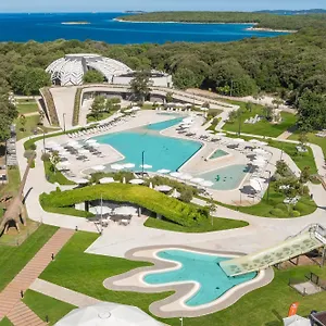 4* Park za odmor Homes Mon Perin