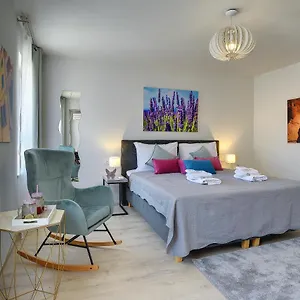 Apartman D&a Center With Free Parking Pula